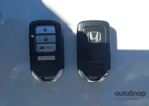 2020 Honda Accord Lx z USA, uszkodzony, nr VIN 1HGCV1F12LA115638